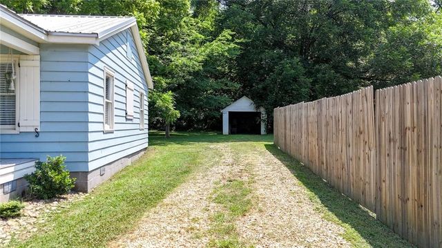 430 Elm Street, Calhoun, GA 30701