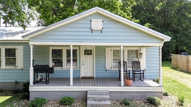 430 Elm Street, Calhoun, GA 30701