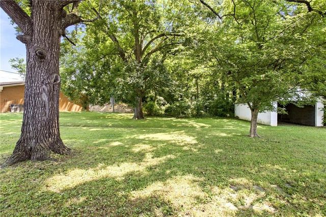 430 Elm Street, Calhoun, GA 30701