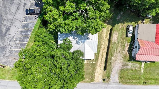 430 Elm Street, Calhoun, GA 30701