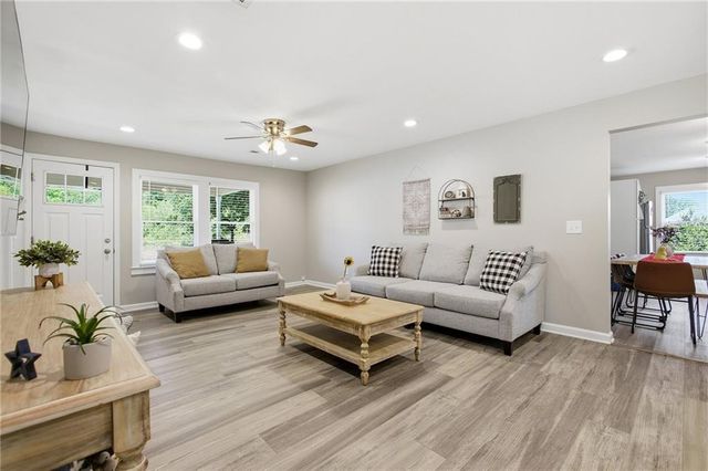 430 Elm Street, Calhoun, GA 30701