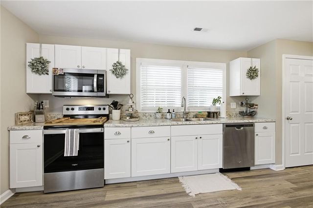 430 Elm Street, Calhoun, GA 30701