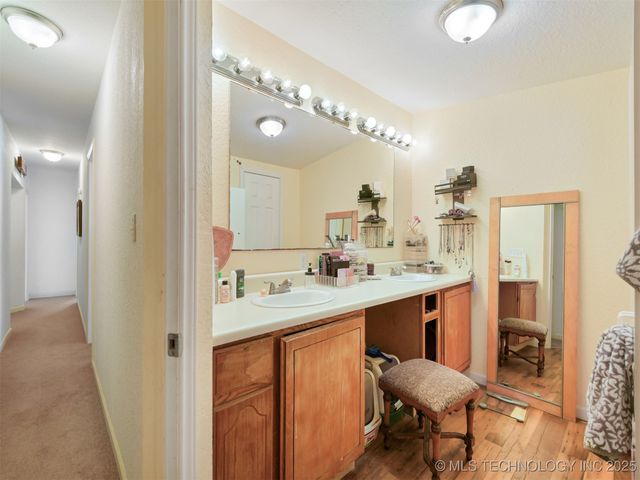 5010 Enville Road, Marietta, OK 73448