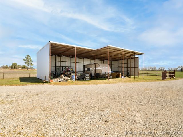 5010 Enville Road, Marietta, OK 73448