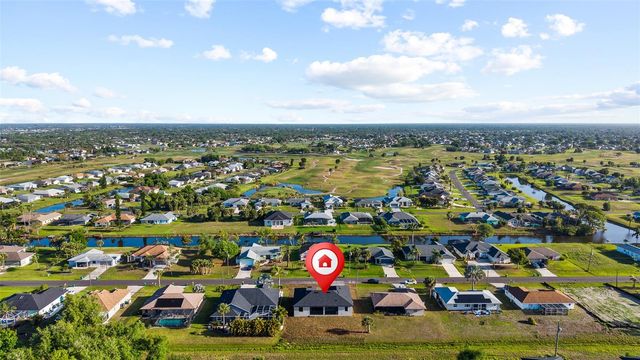 41 MARK TWAIN LANE, Rotonda West, FL 33947