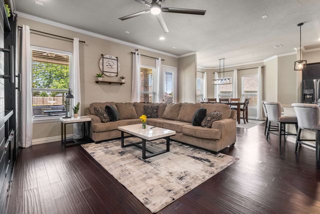 958 Prairie Timber Road, Burleson, TX 76028
