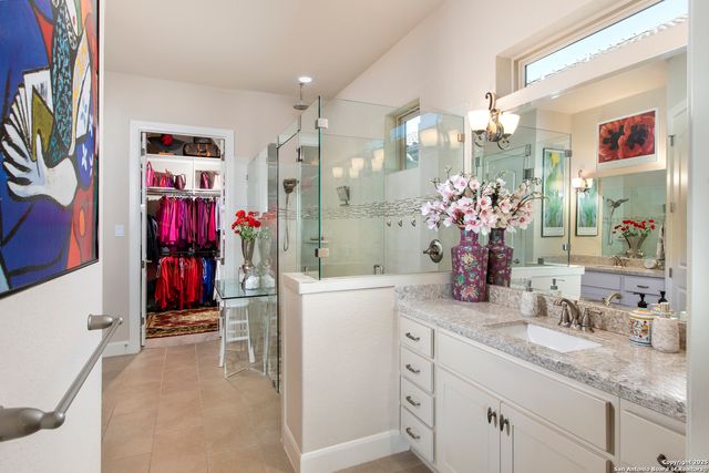 10 Denbury Gln, San Antonio, TX 78257