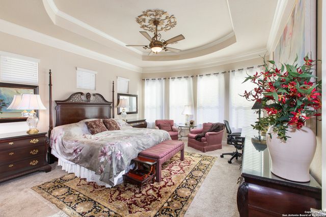 10 Denbury Gln, San Antonio, TX 78257