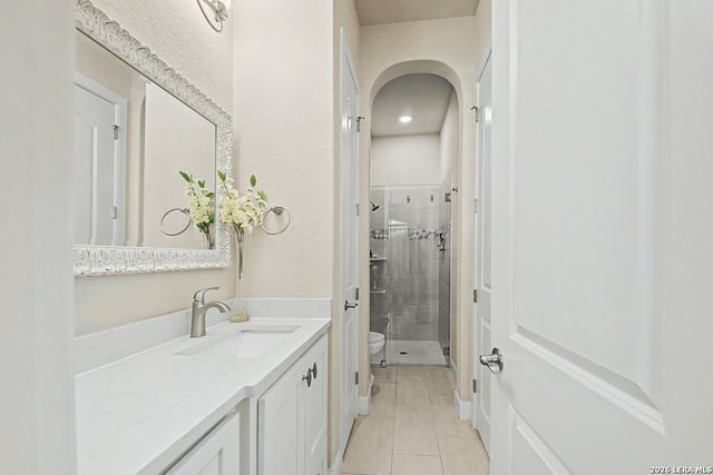 10 Denbury Gln, San Antonio, TX 78257
