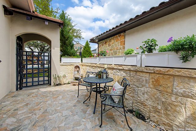 10 Denbury Gln, San Antonio, TX 78257