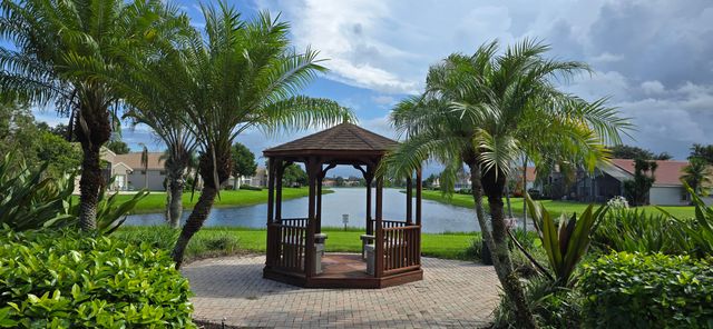 13195 La Sabina Drive, Delray Beach, FL 33446