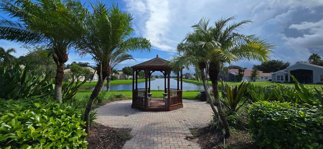 13195 La Sabina Drive, Delray Beach, FL 33446