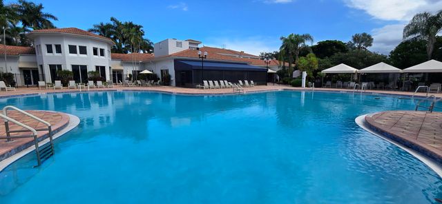 13195 La Sabina Drive, Delray Beach, FL 33446