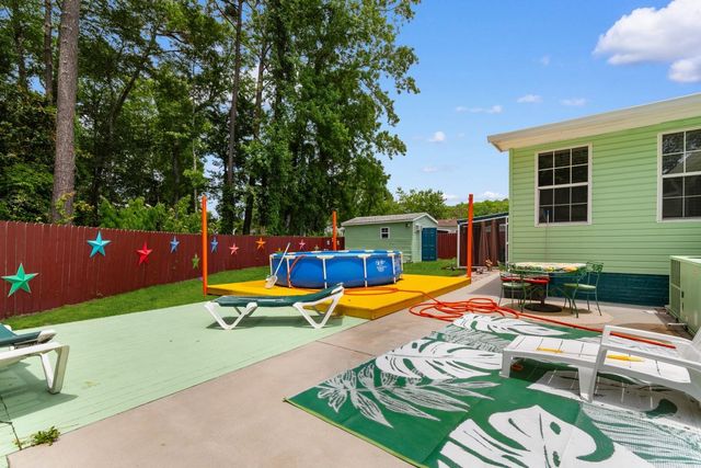 3279 Lyndon Dr., Little River, SC 29566