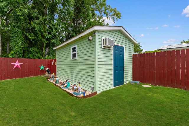 3279 Lyndon Dr., Little River, SC 29566