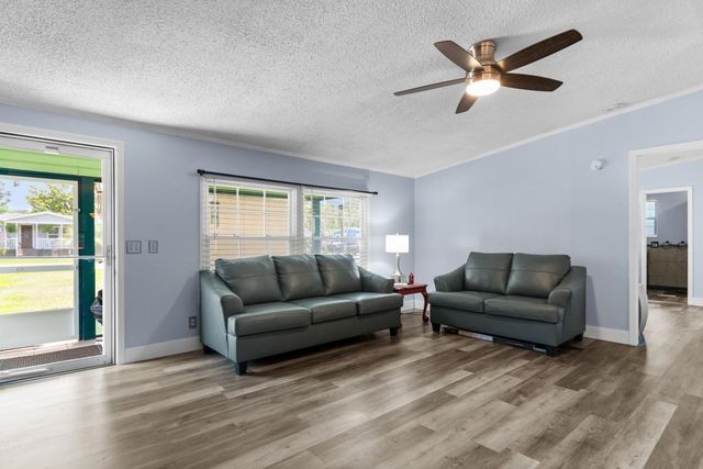 3279 Lyndon Dr., Little River, SC 29566