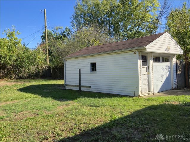 1816 Wesleyan Road, Dayton, OH 45406