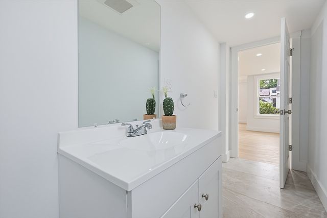 358 W Main St, Avon, MA 02322