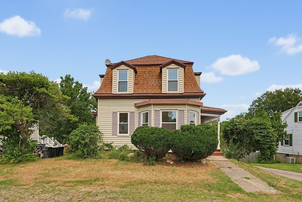 358 W Main St, Avon, MA 02322