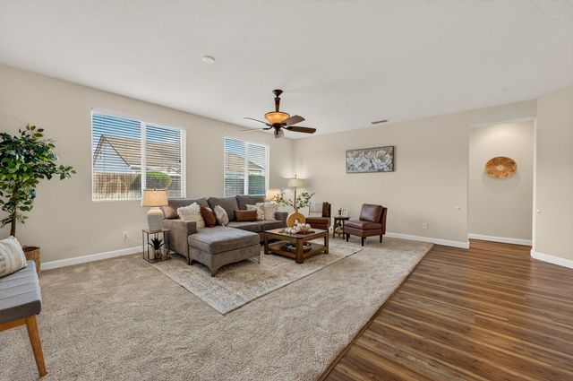 1270 Tulio St, Yuba City, CA 95993