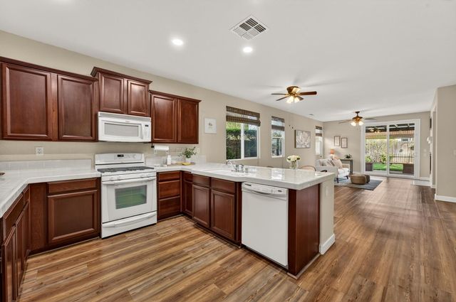 1270 Tulio St, Yuba City, CA 95993