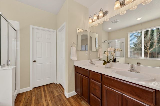 1270 Tulio St, Yuba City, CA 95993