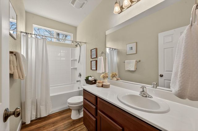 1270 Tulio St, Yuba City, CA 95993