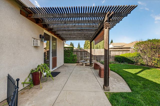 1270 Tulio St, Yuba City, CA 95993