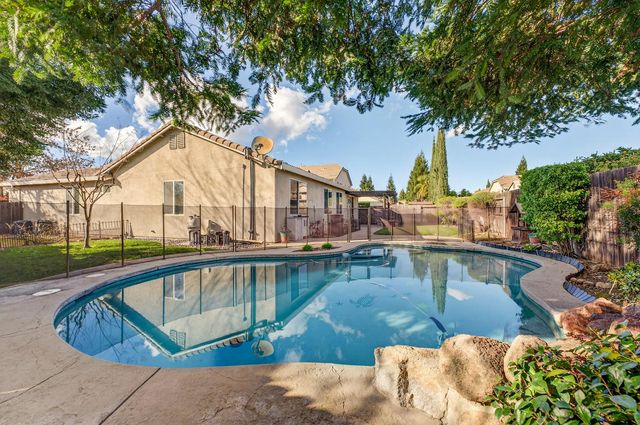 1270 Tulio St, Yuba City, CA 95993