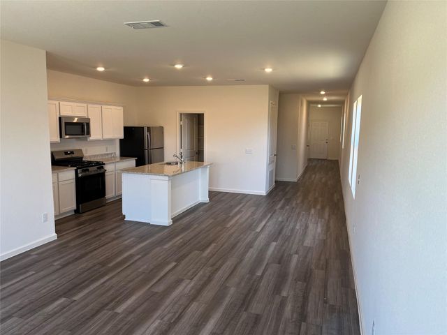 5638 Shelford Birch Street, Cut And Shoot, TX 77303