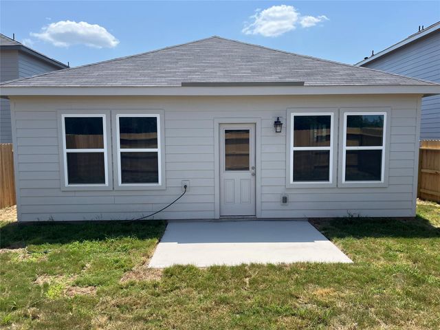 5638 Shelford Birch Street, Cut And Shoot, TX 77303