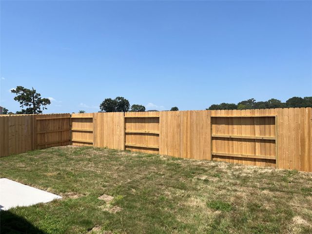 5638 Shelford Birch Street, Cut And Shoot, TX 77303