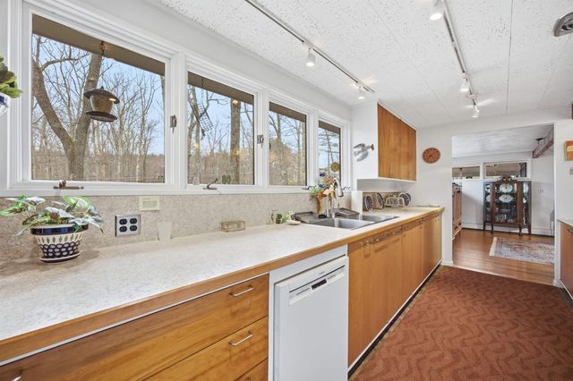 82 Little Pond Road, Concord, NH 03301