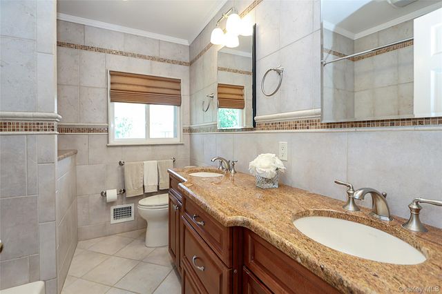 24 Tad Lane, Old Bethpage, NY 11804