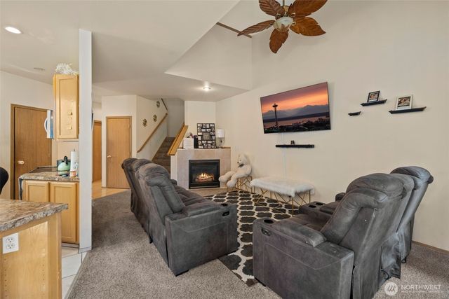 12607 64th Avenue E, Puyallup, WA 98373