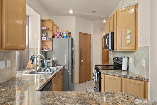 12607 64th Avenue E, Puyallup, WA 98373