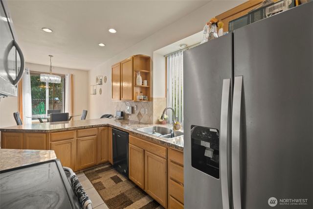 12607 64th Avenue E, Puyallup, WA 98373