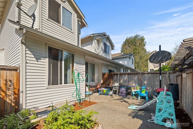 12607 64th Avenue E, Puyallup, WA 98373