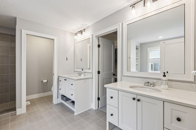 5155 Zircon Lane N, Plymouth, MN 55446