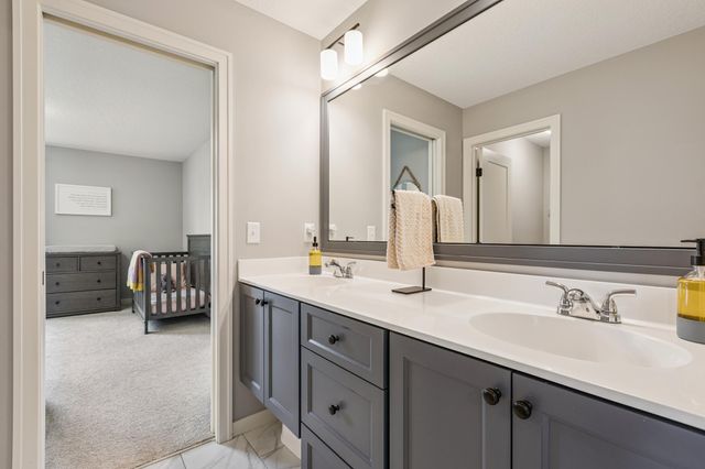 5155 Zircon Lane N, Plymouth, MN 55446