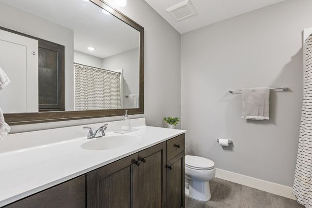 5155 Zircon Lane N, Plymouth, MN 55446