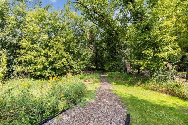 5155 Zircon Lane N, Plymouth, MN 55446