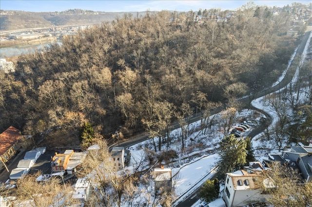 262 57th St, Lawrenceville, PA 15201