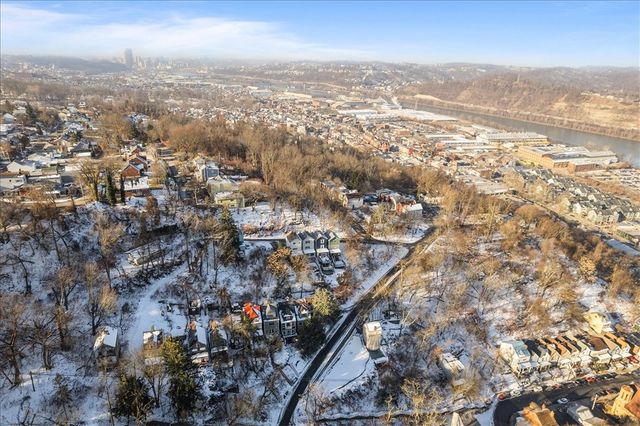 262 57th St, Lawrenceville, PA 15201