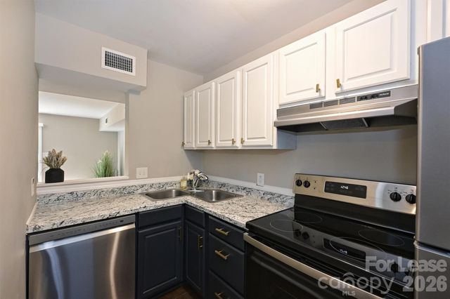951 Hollywood Street, Charlotte, NC 28211
