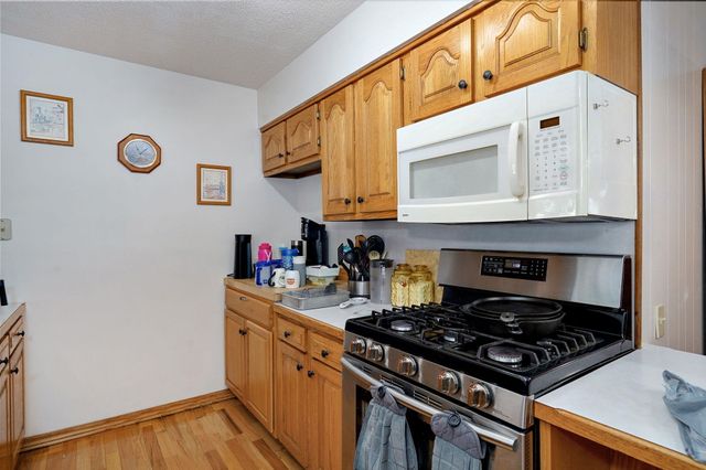 1301 S Tyler Avenue, Aurora, MO 65605