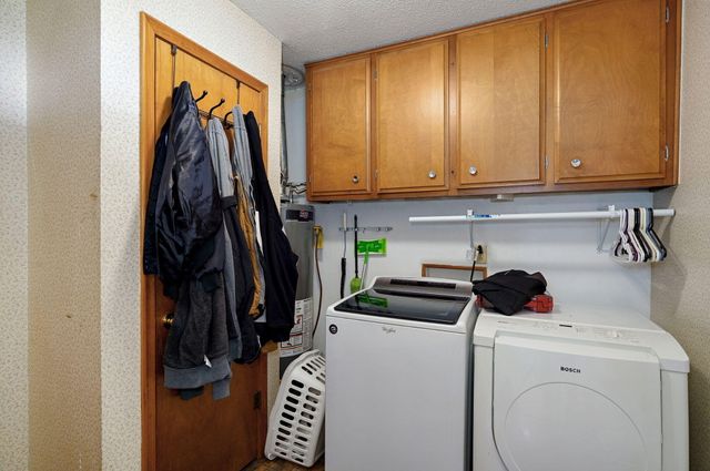 1301 S Tyler Avenue, Aurora, MO 65605