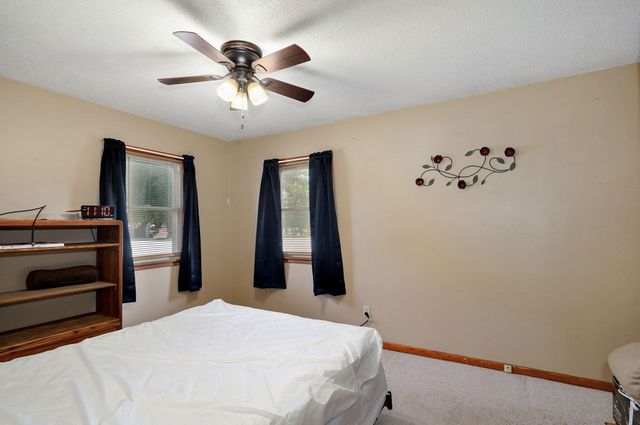 1301 S Tyler Avenue, Aurora, MO 65605