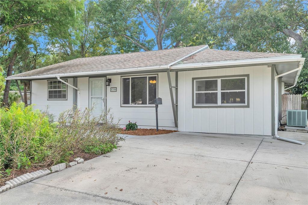 8100 5TH STREET N, St Petersburg, FL 33702