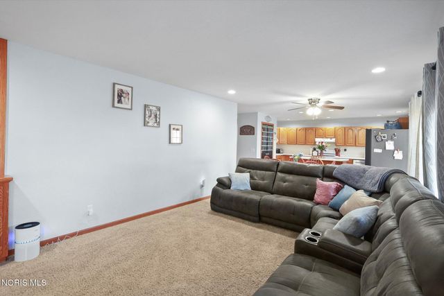 1163 Clark Street, Holland, OH 43528